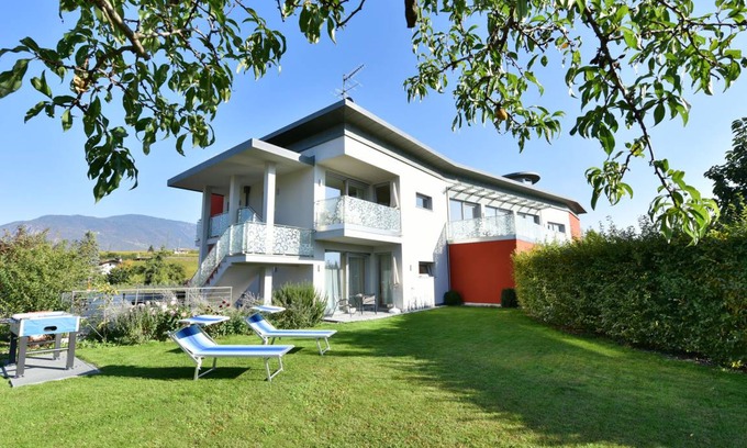 Cornaiano Apartment | 42 m² Apartment ∙ 1 bedroom ∙ 4 guests