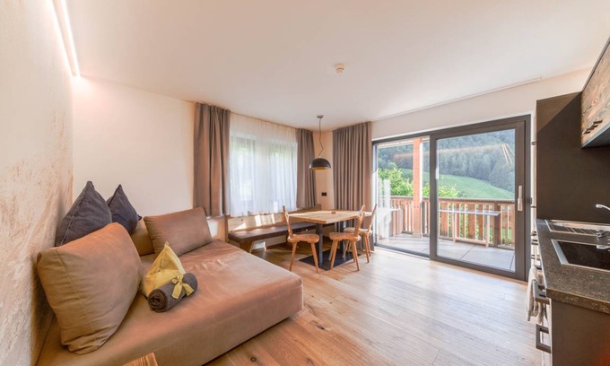 Collepietra Apartment | 50 m² Aparthotel ∙ 2 bedrooms ∙ 5 guests