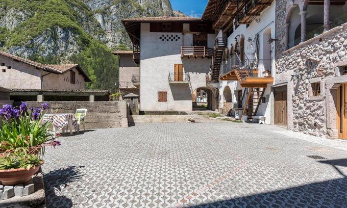 Dorsino Apartment | 50 m² Apartment ∙ 1 bedroom ∙ 5 guests