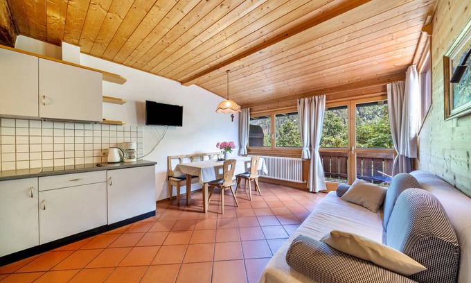 San Pancrazio Apartment | 50 m² Apartment ∙ 2 bedrooms ∙ 4 guests