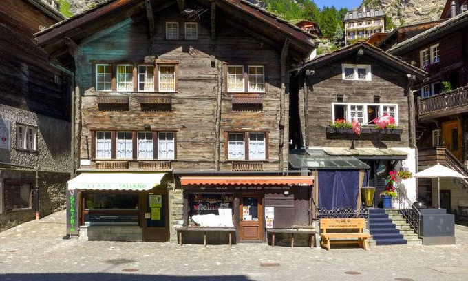 Zermatt Apartment | 52 m² Apartment ∙ 2 bedrooms ∙ 4 guests