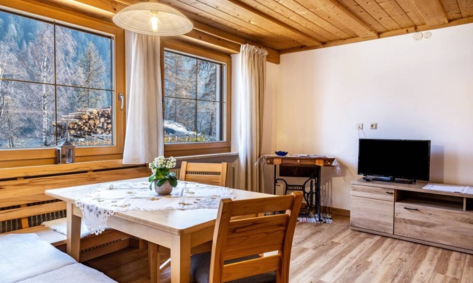 Ultimo Apartment | 53 m² Apartment ∙ 2 bedrooms ∙ 6 guests