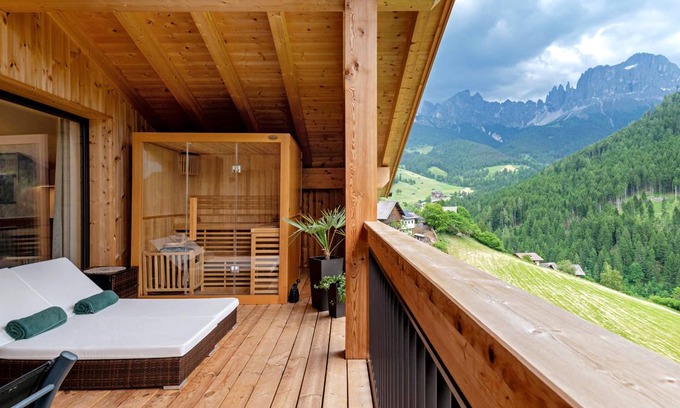 San Cipriano Apartment | 54 m² Apartment ∙ 2 bedrooms ∙ 4 guests