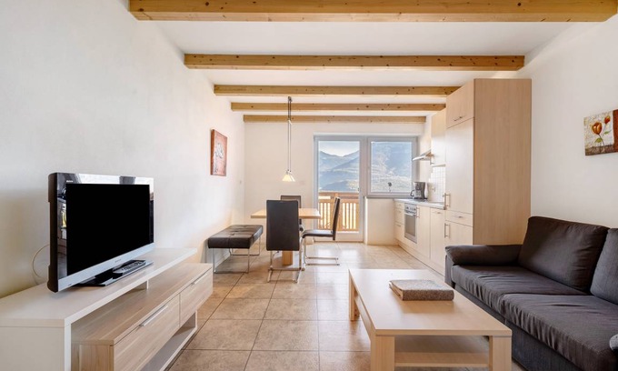 Termeno Sulla Strada del Vino Apartment | 55 m² Apartment ∙ 2 bedrooms ∙ 4 guests
