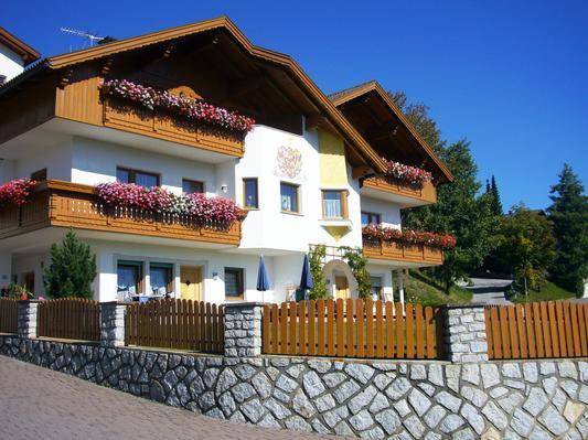 Terento Apartment | 56 m² Apartment ∙ 2 bedrooms ∙ 2 guests
