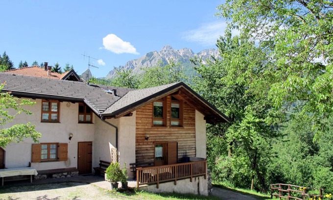 Calceranica al Lago Apartment | 60 m² Apartment ∙ 2 bedrooms ∙ 4 guests