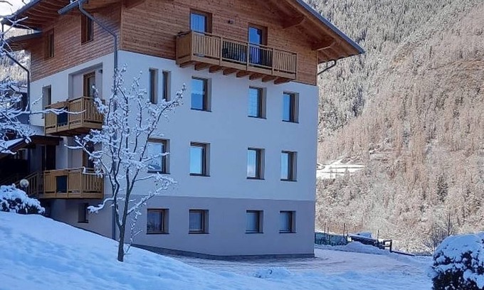 Almazzago Apartment | 60 m² Apartment ∙ 2 bedrooms ∙ 6 guests