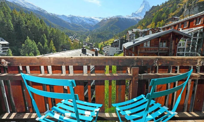 Zermatt Apartment | 65 m² Apartment ∙ 2 bedrooms ∙ 4 guests