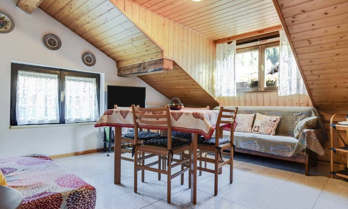 Bocenago Apartment | 65 m² Apartment ∙ 2 bedrooms ∙ 4 guests