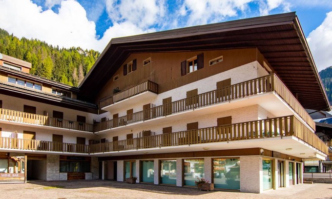 Canazei Apartment | 70 m² Apartment ∙ 2 bedrooms ∙ 6 guests