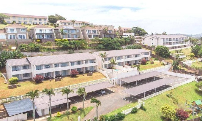 Illovo Beach Apartment | 73 m² Apartment ∙ 2 bedrooms ∙ 6 guests