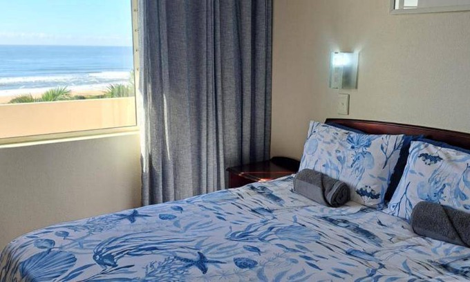 Illovo Beach Apartment | 73 m² Apartment ∙ 2 bedrooms ∙ 6 guests