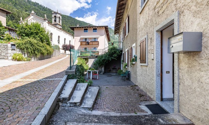 Sella Giudicarie Apartment | 85 m² Apartment ∙ 2 bedrooms ∙ 6 guests
