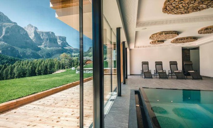 Corvara in Badia Apartment | 88 m² Serviced apartment ∙ 3 bedrooms ∙ 6 guests