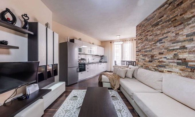 Shkoder Apartment | Apartment ∙ 2 bedrooms ∙ 5 guests