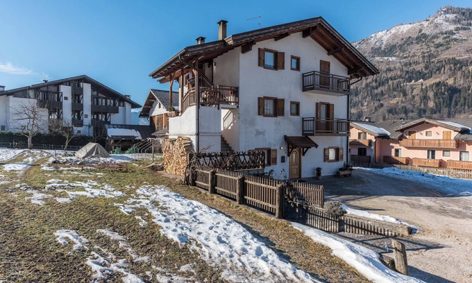 Transacqua Apartment | Apartment 'Agritur Alle Quattro Stagioni' with Mountain View and Garden