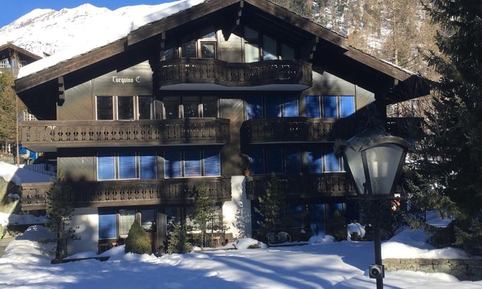 Zermatt Apartment | Apartment Turquino