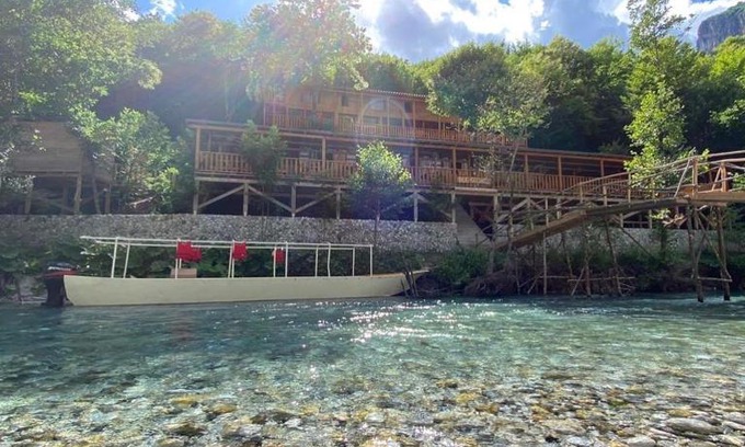 Shkoder County House | Bee Eco Guest House