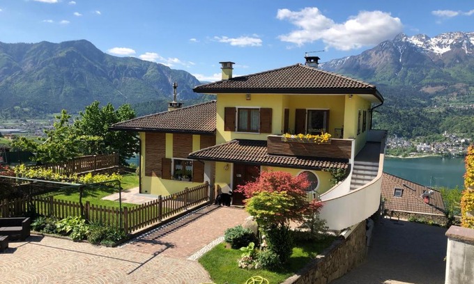 Tenna House | Casa BELVEDERE