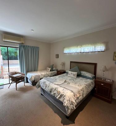 Pietermaritzburg House | Clivia Guesthouse