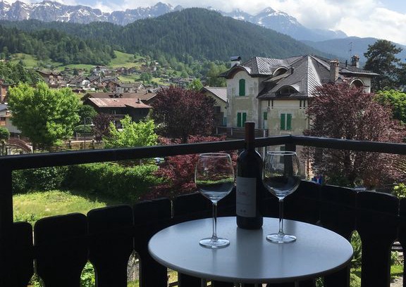 Fiera di Primiero Apartment | Confortevole appartamento a Fiera di Primiero/Tonadico con vista sulle Dolomiti