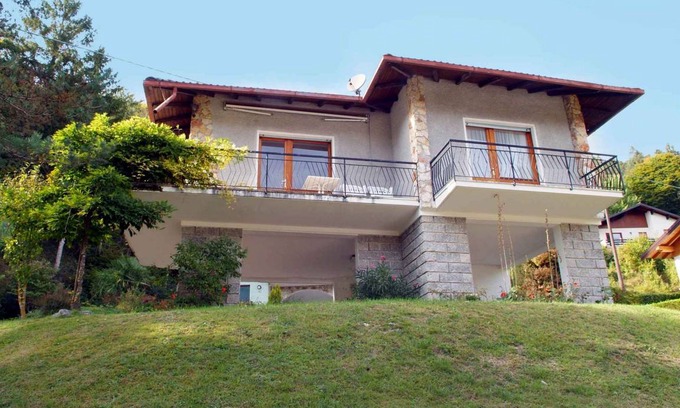 Val Maria-Pur Other | Holiday home 150 m from the lake