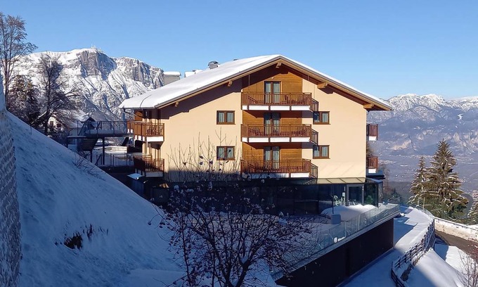 Vaneze Hotel | Hotel ∙ 2 guests