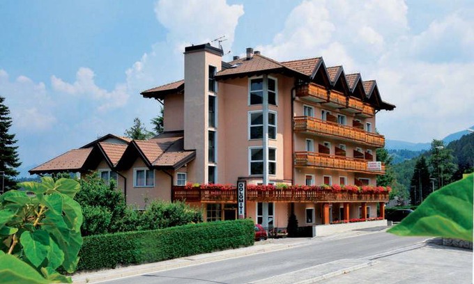 Vattaro Hotel | Hotel ∙ 8 guests