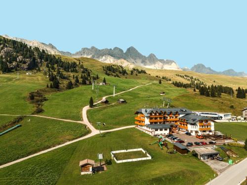 San Pellegrino Pass Hotel | Hotel San Marco