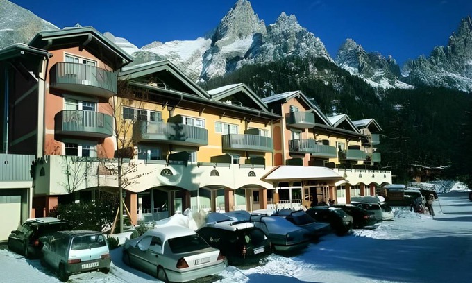 San Martino di Castrozza Apartment | 36 m² Serviced apartment ∙ 127 guests