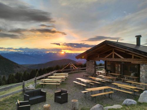 Bedollo Hostel | Malga Pontara