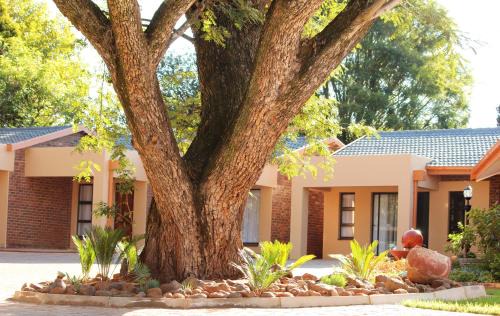 Newcastle House | New Haven Guest House (Pty) Ltd
