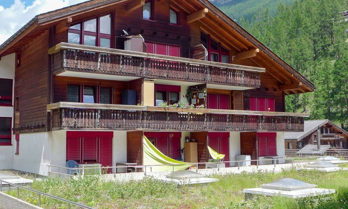Zermatt Apartment | Nice apartment for 4 guests with WIFI, TV and terrace