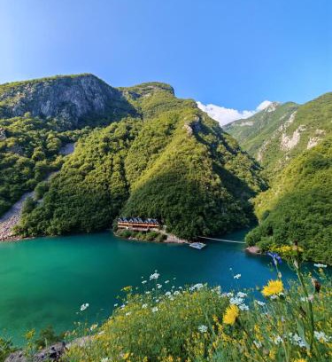 Shkoder County Hotel | Riverside Komani Lake