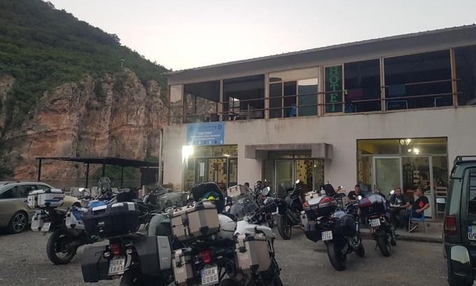 Shkoder County Hostel | Rozafa Ferry & Accommodation