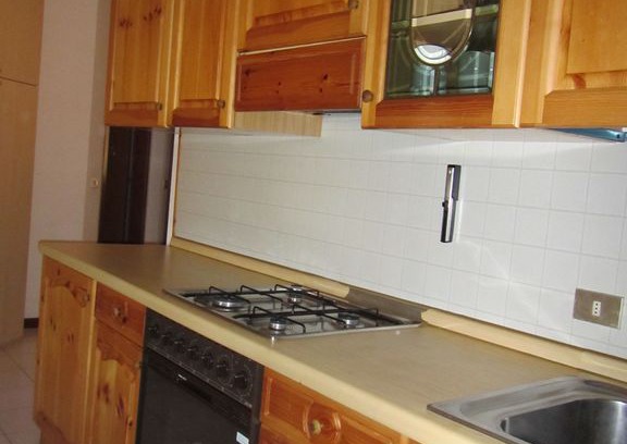 Ponte Arche Apartment | Studio apartment with balcony and free Wi-Fi, parking available on site