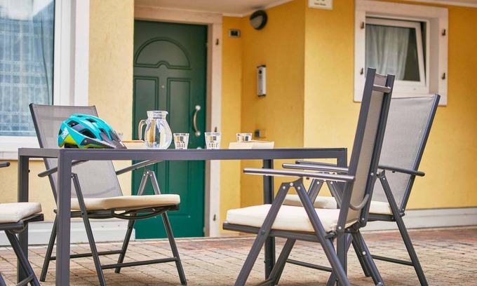 Riva del Garda Apartment | Three-Bedroom Villa with Balcony and Garden View (BV7)