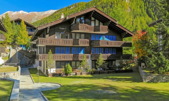 Zermatt Apartment | Turquino C by Interhome