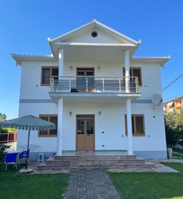 Velipoje Villa | Villa in velipoje, a place to remember!