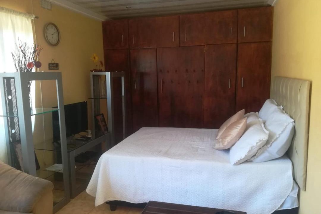 Kingsburgh Apartment | Bk's self catering