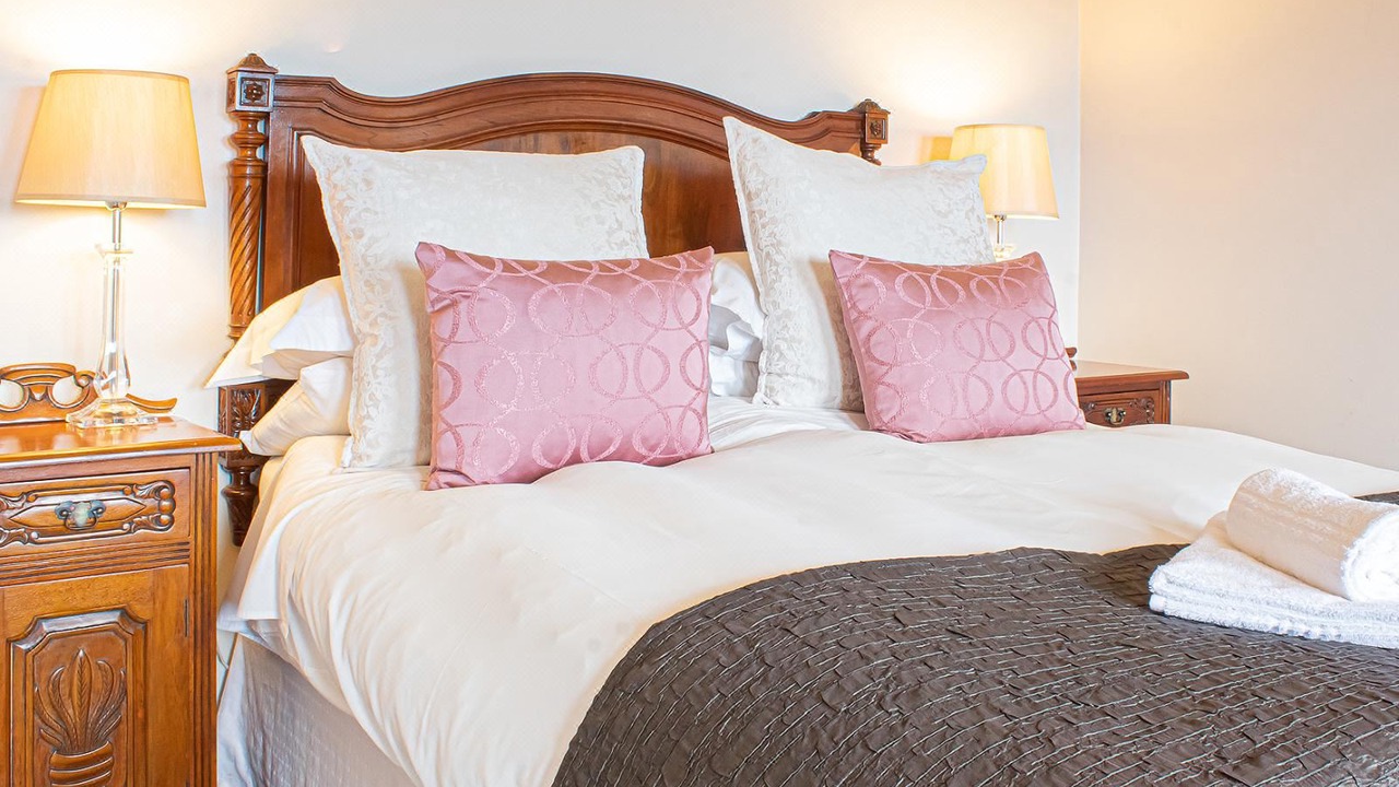 Photo of Bedroom in Berea