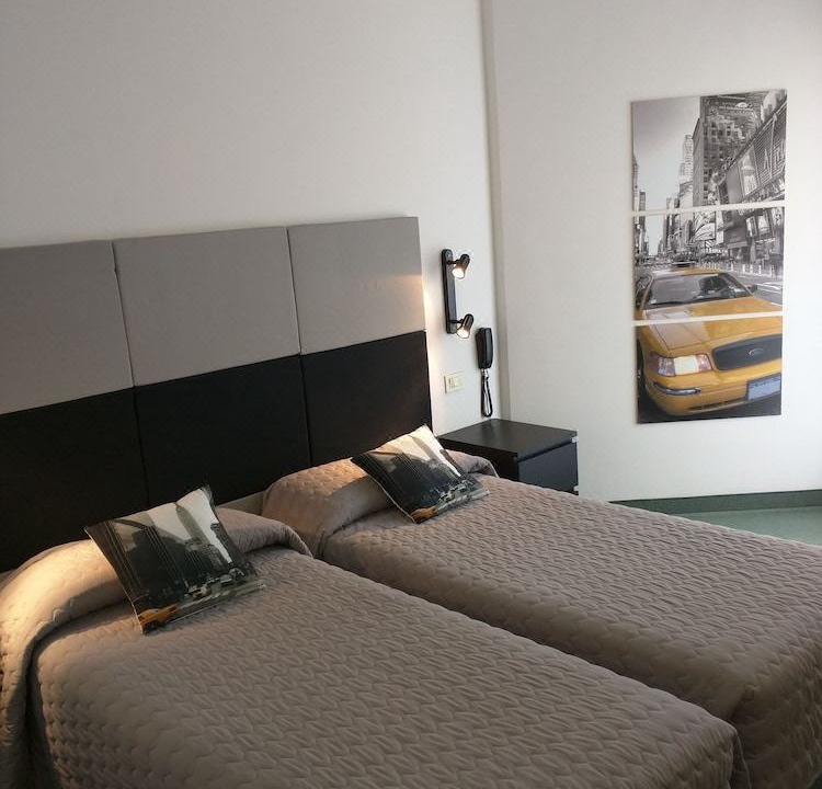 Photo of Bedroom in Bolognano-Vignole