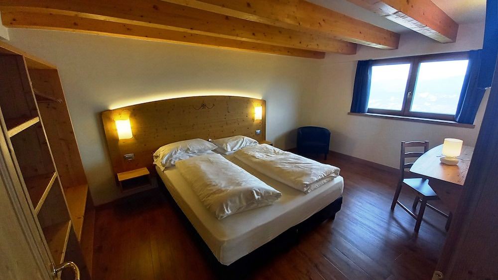 Photo of Bedroom in Vaneze