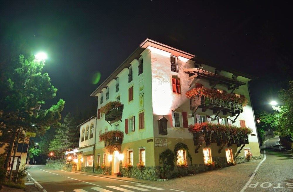 Photo of Buildings in Panchia