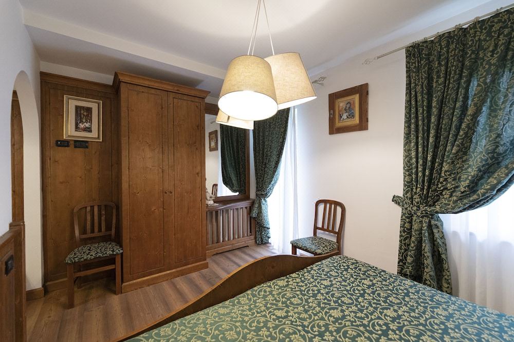 Photo of Bedroom in Transacqua