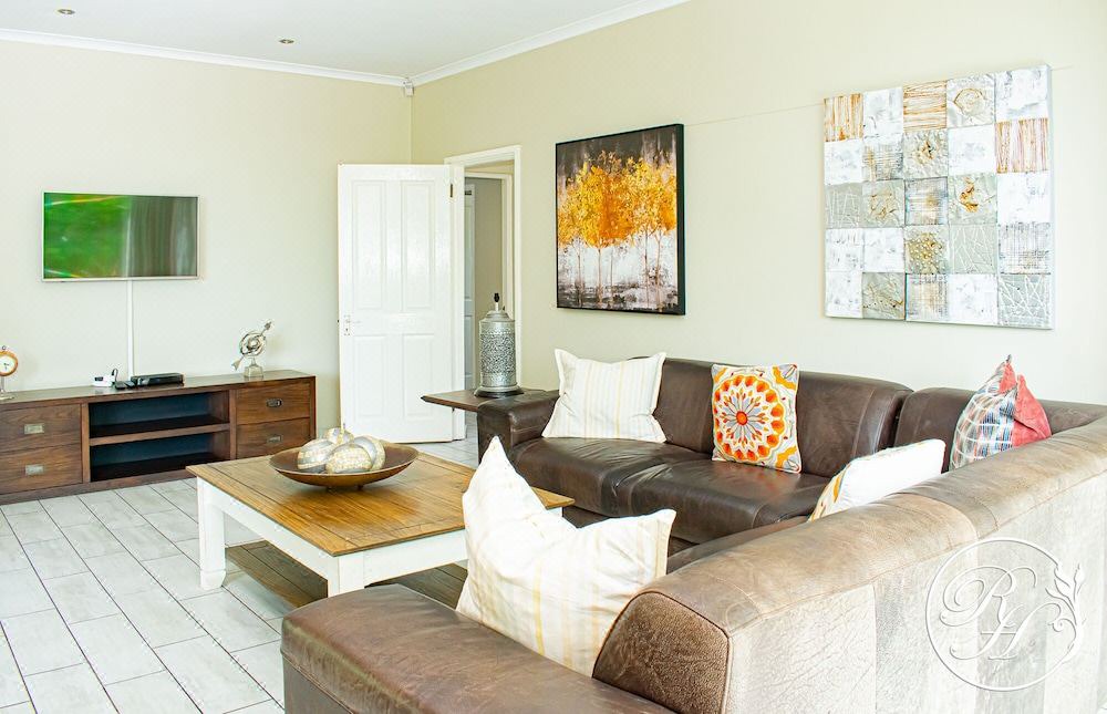 Photo of Livingroom in Berea