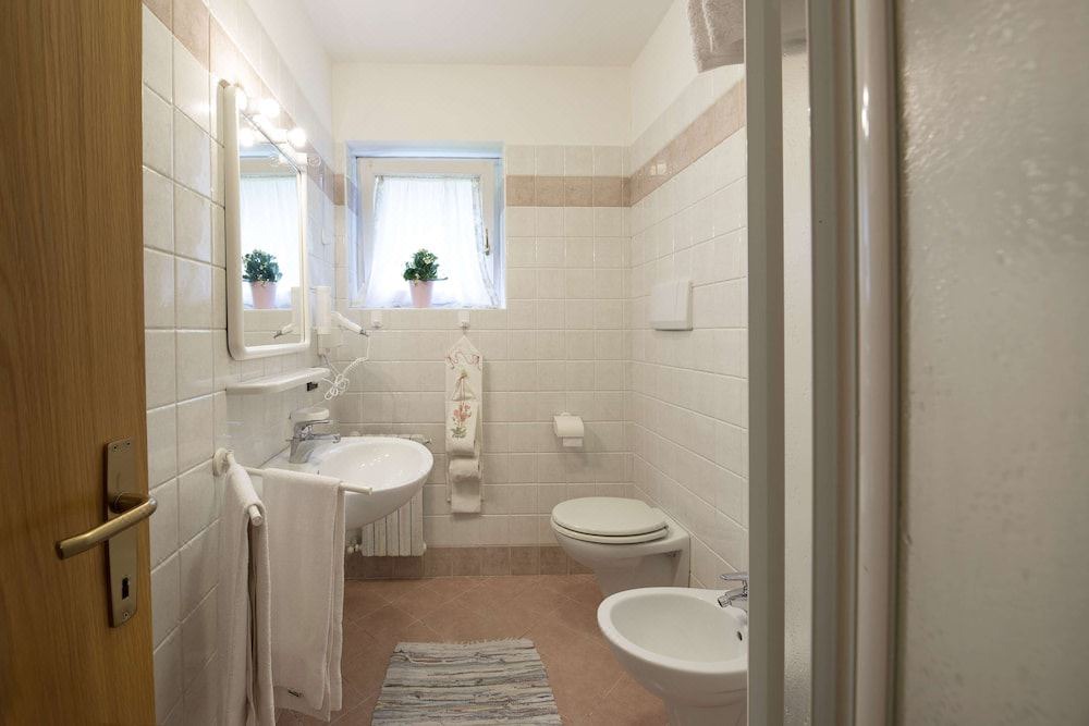 Photo of Bathroom in Transacqua