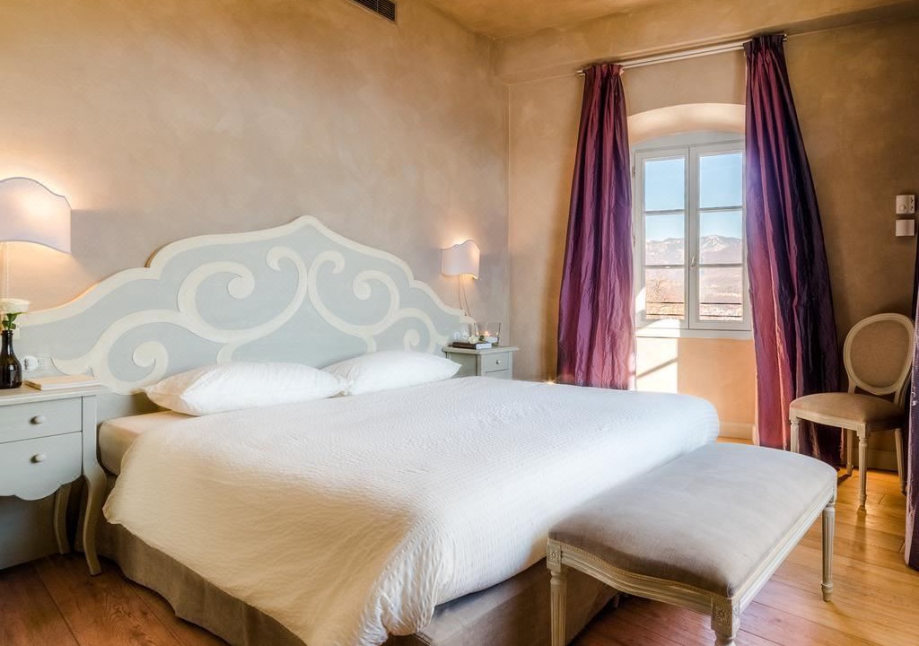 Photo of Bedroom in Isera