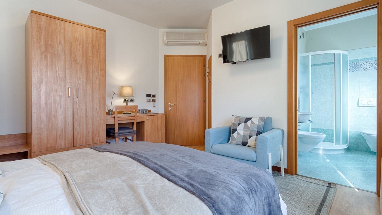 Photo of Bedroom in Avio