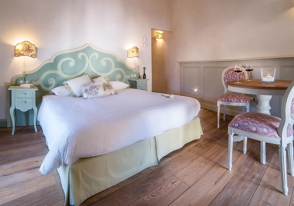 Photo of Bedroom in Isera